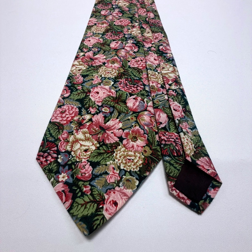 Rooster All Cotton Floral Tie‎ Made in USA Vintage Botanical Print